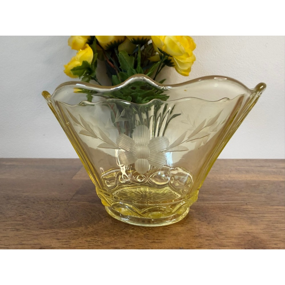 Vintage Lancaster Yellow Depression Glass Etched Floral Small Serving Bowl